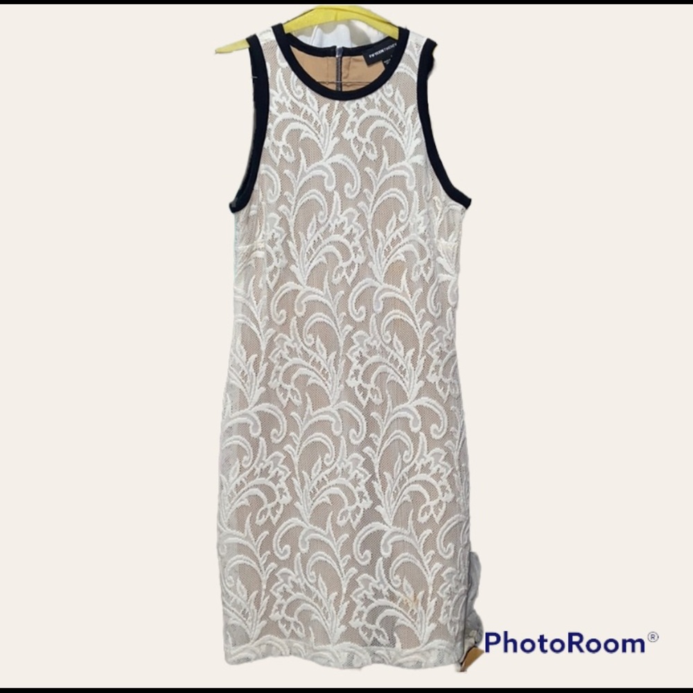 Stunning Nordstrom’s Bodycon Ivory Lace Dress